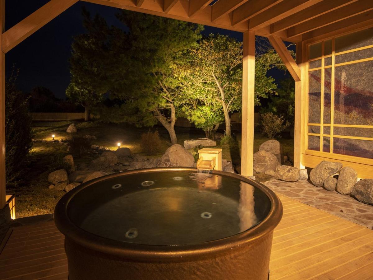 La Vista Kirishima Hills Hotel Eksteriør billede