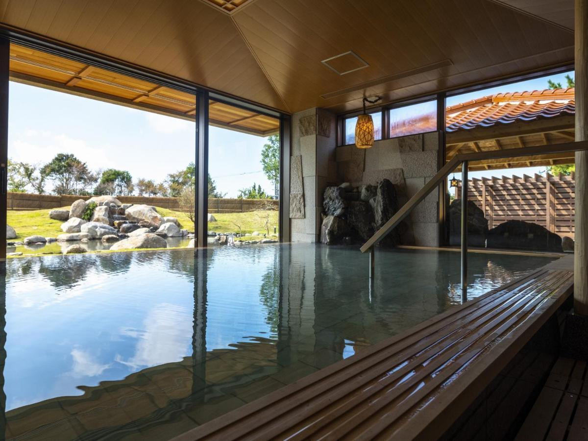 La Vista Kirishima Hills Hotel Eksteriør billede