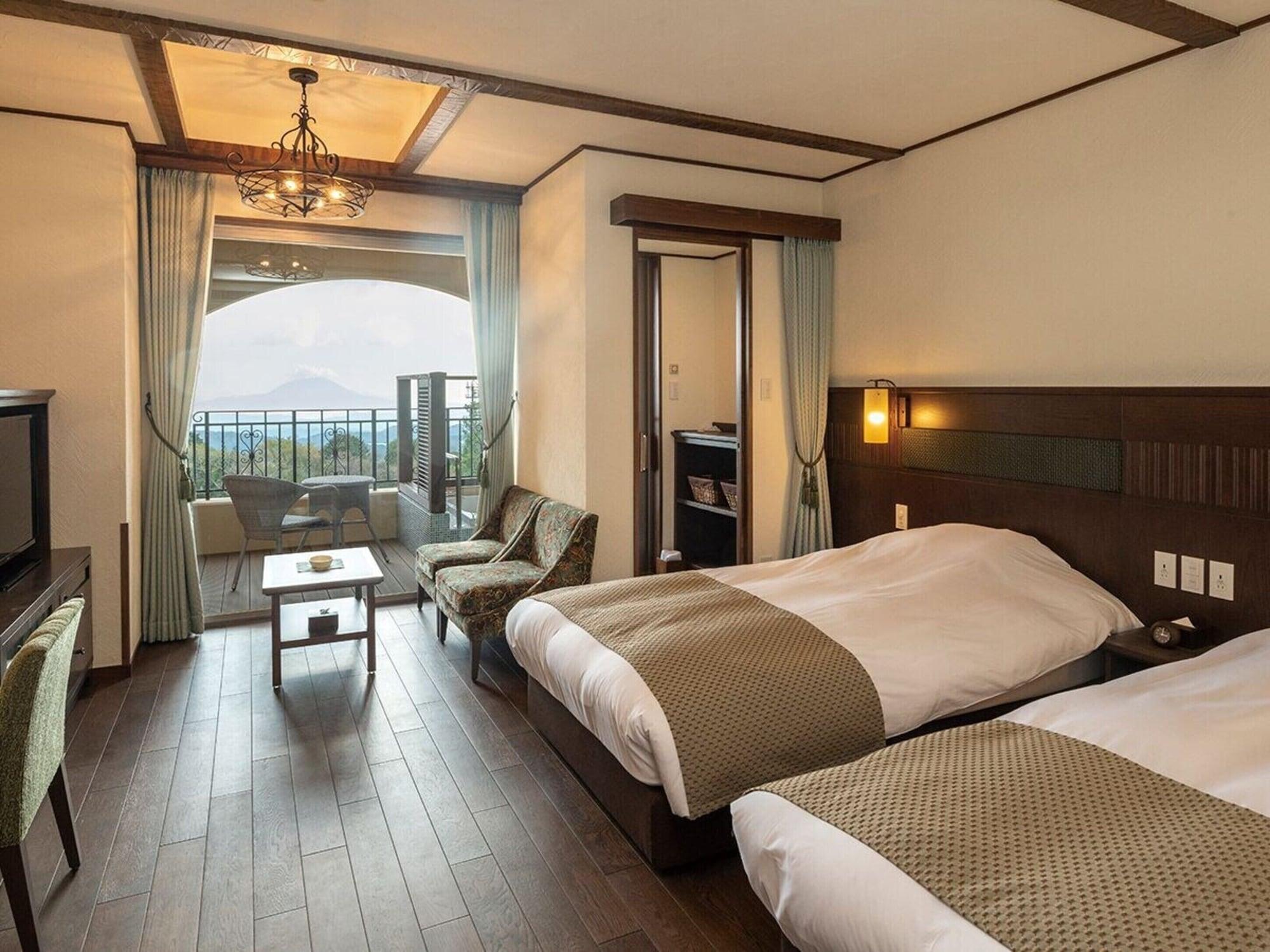 La Vista Kirishima Hills Hotel Eksteriør billede