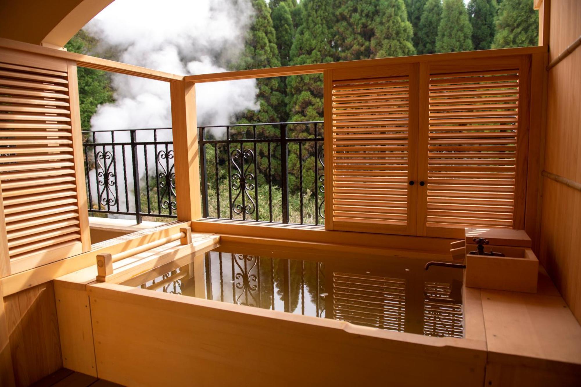La Vista Kirishima Hills Hotel Eksteriør billede